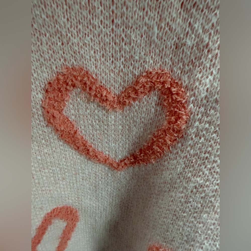Heart Pattern Crewneck Sweater - Picture 2 of 6